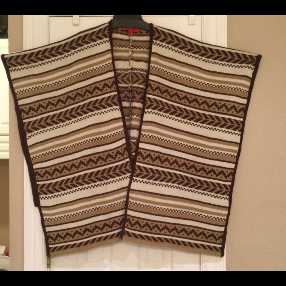 🟤NEW🟤Bella Gray by Lisa Rihanna Blanket Poncho size Small to X-Large